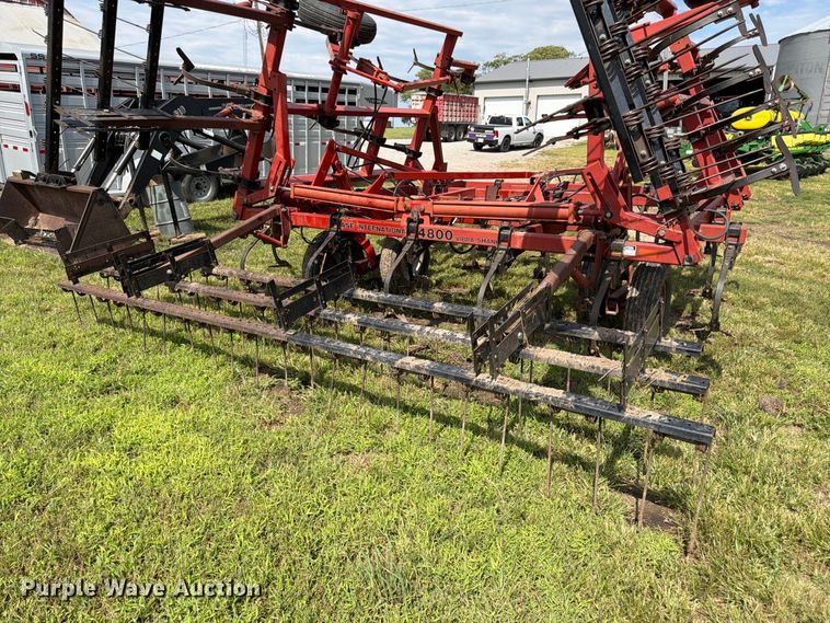 image for item FK3437 Case 4800 field cultivator
