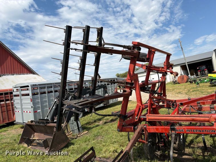 image for item FK3437 Case 4800 field cultivator