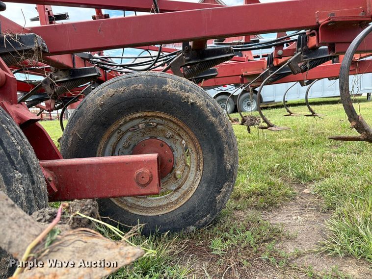 image for item FK3437 Case 4800 field cultivator