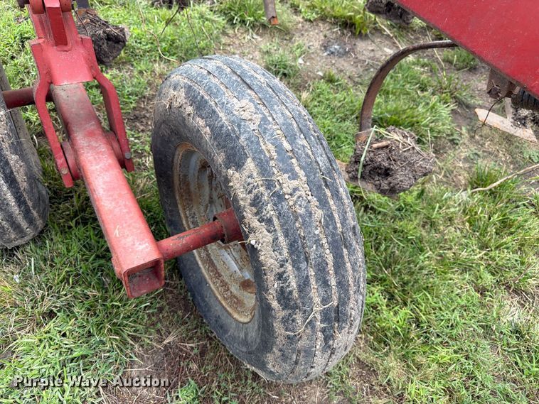 image for item FK3437 Case 4800 field cultivator