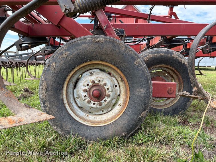 image for item FK3437 Case 4800 field cultivator