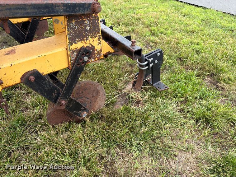 image for item FK3438 Landoll 2006-30 row crop cultivator