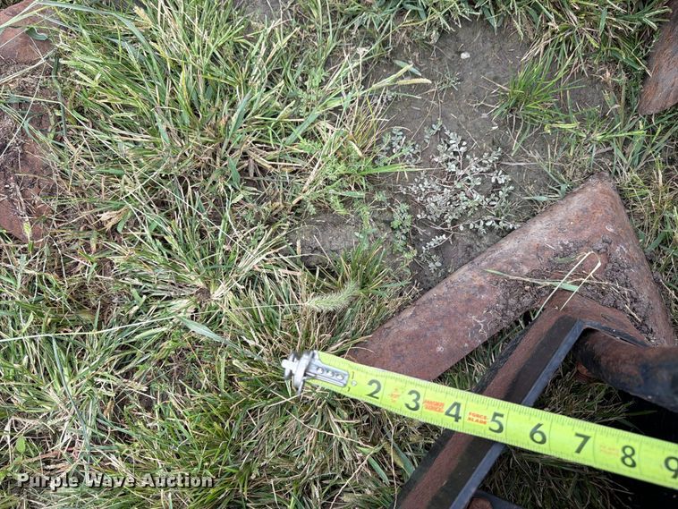 image for item FK3438 Landoll 2006-30 row crop cultivator