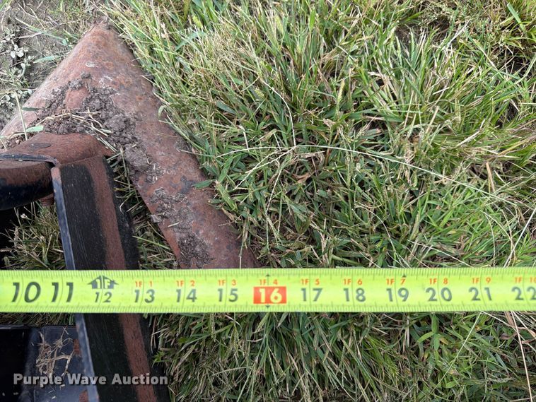 image for item FK3438 Landoll 2006-30 row crop cultivator
