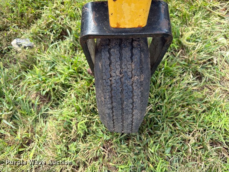 image for item FK3438 Landoll 2006-30 row crop cultivator