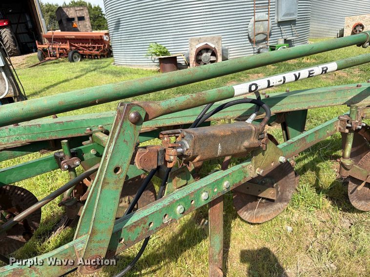 image for item FK3442 Oliver 565 plow
