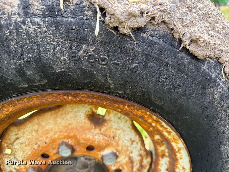 image for item FK3442 Oliver 565 plow