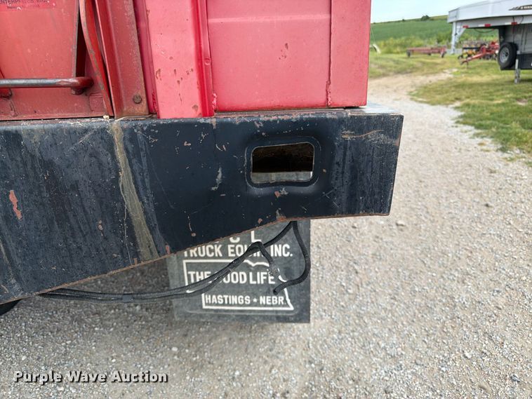 image for item FK3444 1974 Ford 600 grain truck