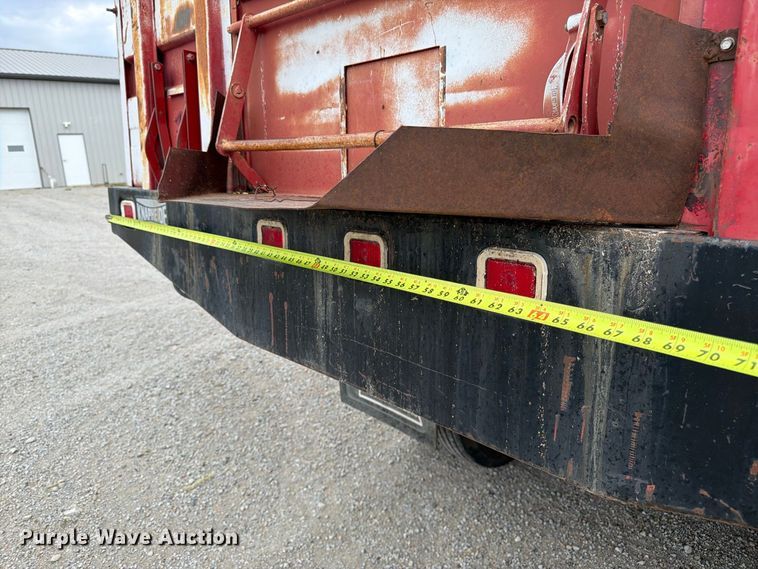 image for item FK3444 1974 Ford 600 grain truck