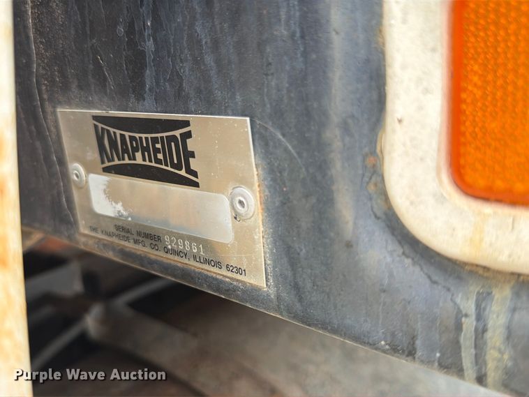 image for item FK3444 1974 Ford 600 grain truck