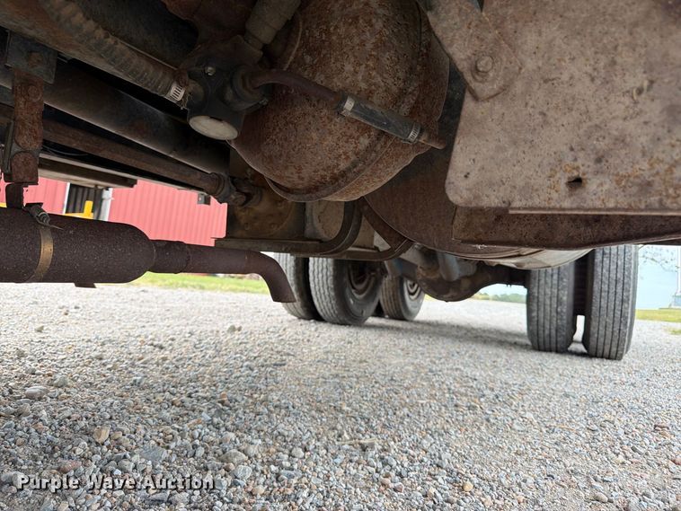 image for item FK3444 1974 Ford 600 grain truck