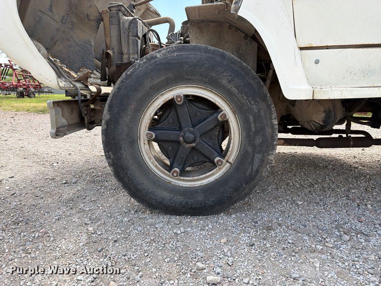image for item FK3444 1974 Ford 600 grain truck