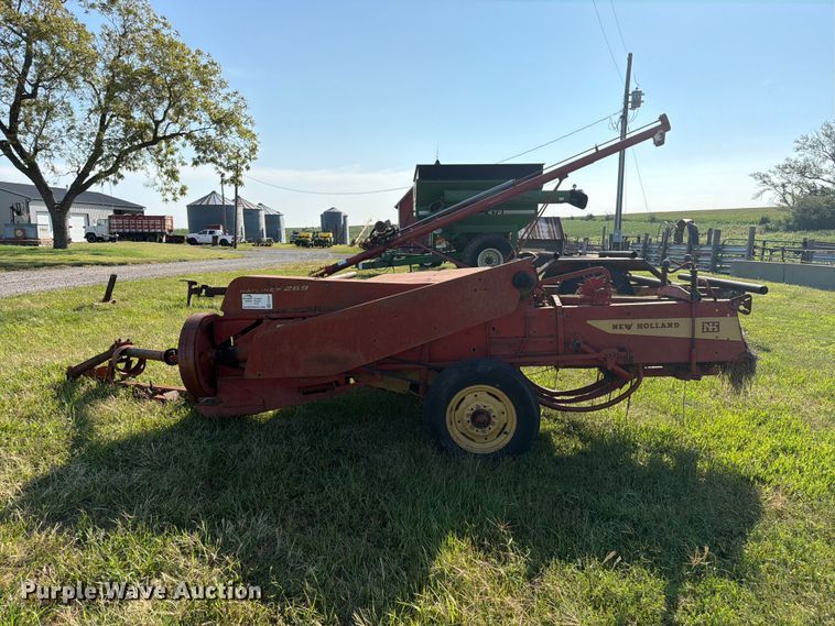 image for item FK3447 New Holland 269 small square baler