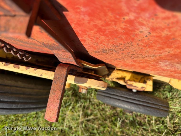 image for item FK3447 New Holland 269 small square baler