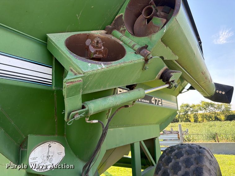image for item FK3450 Brent by Unverferth GC472 grain cart