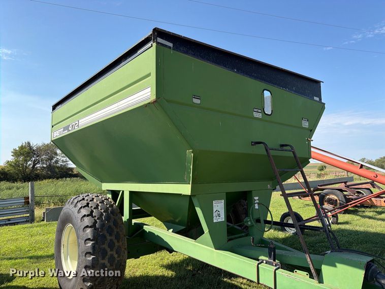 image for item FK3450 Brent by Unverferth GC472 grain cart