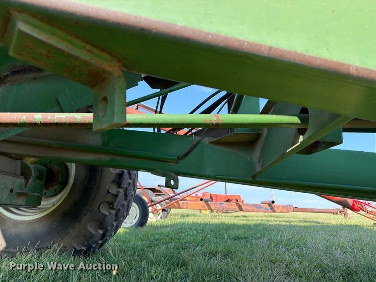 image for item FK3450 Brent by Unverferth GC472 grain cart