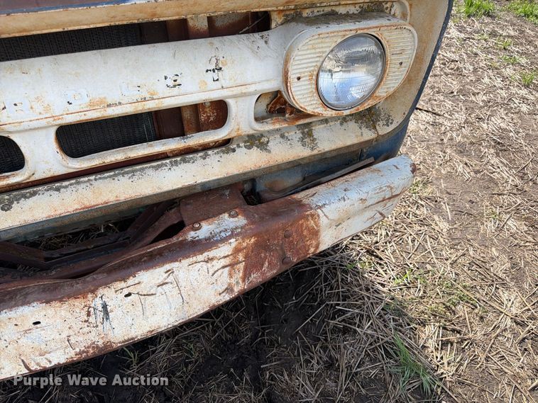 image for item FK3468 1963 Chevorlet 60 grain truck