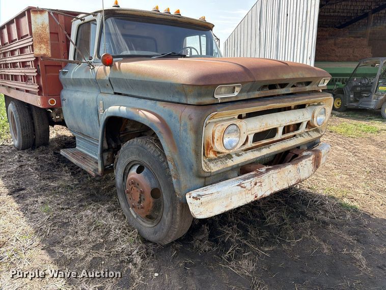 image for item FK3468 1963 Chevorlet 60 grain truck