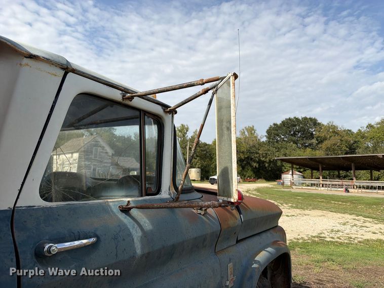 image for item FK3468 1963 Chevorlet 60 grain truck