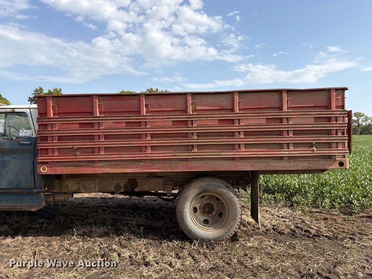 image for item FK3468 1963 Chevorlet 60 grain truck