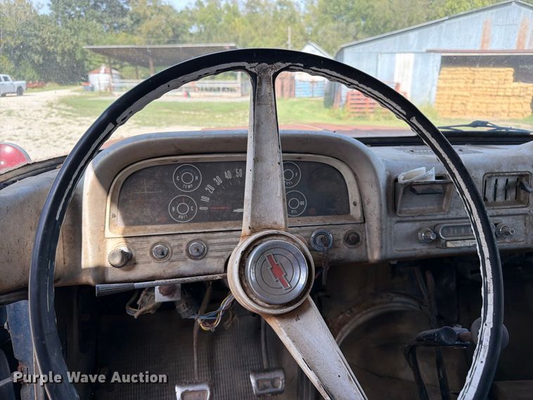 image for item FK3468 1963 Chevorlet 60 grain truck