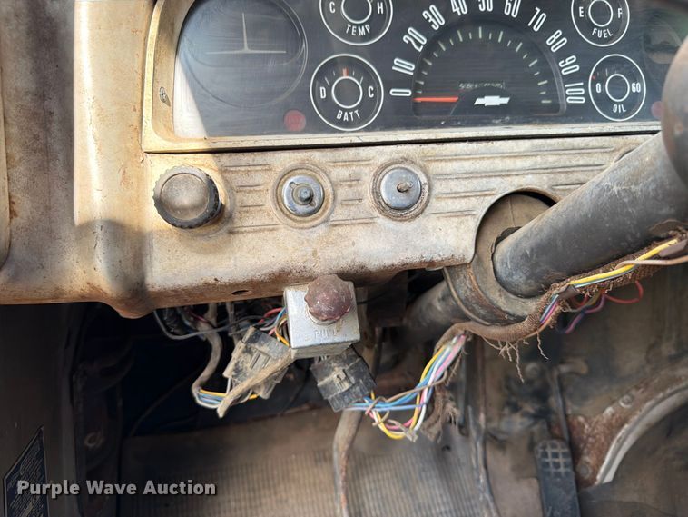 image for item FK3468 1963 Chevorlet 60 grain truck
