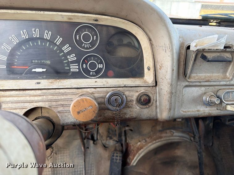 image for item FK3468 1963 Chevorlet 60 grain truck