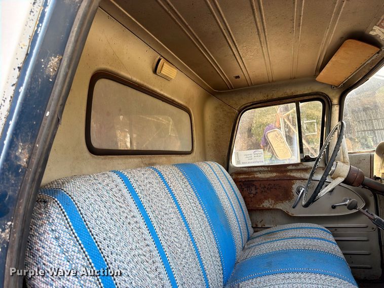image for item FK3468 1963 Chevorlet 60 grain truck