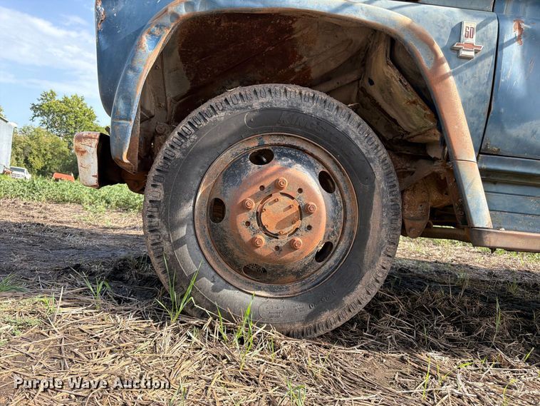 image for item FK3468 1963 Chevorlet 60 grain truck