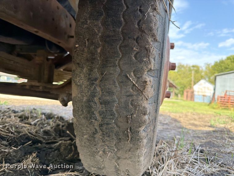 image for item FK3468 1963 Chevorlet 60 grain truck