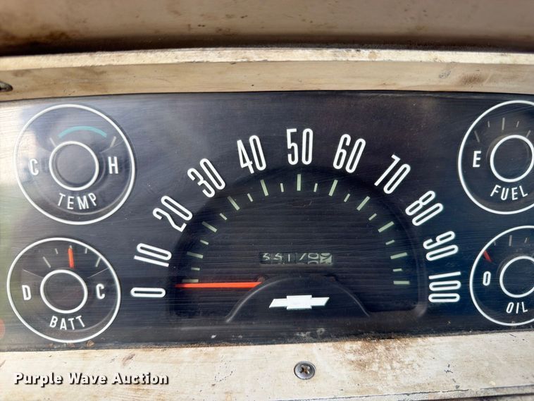 image for item FK3468 1963 Chevorlet 60 grain truck