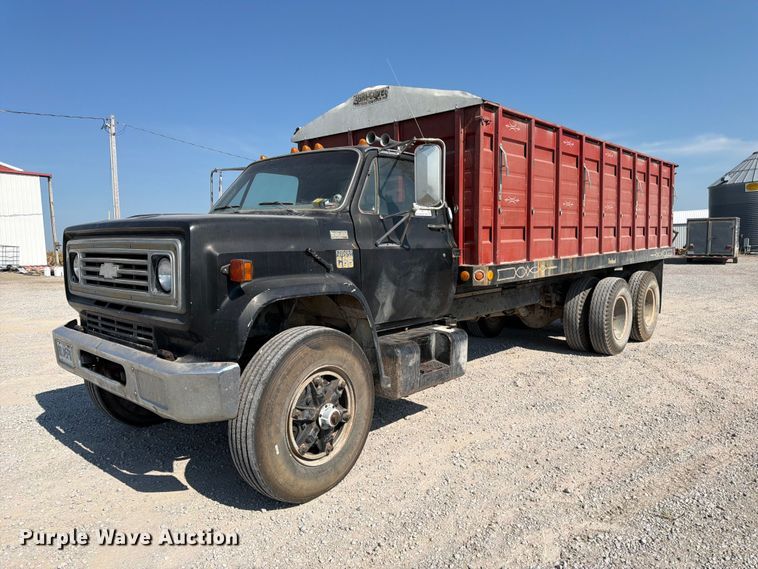 image for item FK3655 1978 Chevrolet Scottsdale C65 grain truck