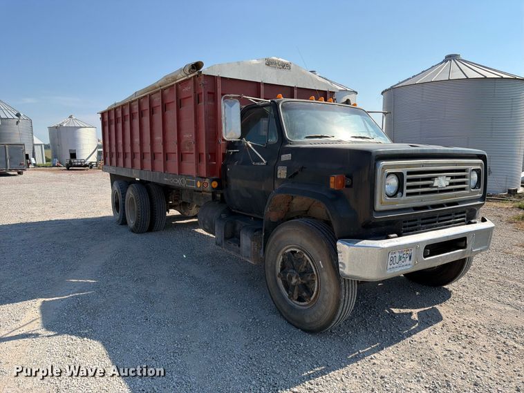 image for item FK3655 1978 Chevrolet Scottsdale C65 grain truck