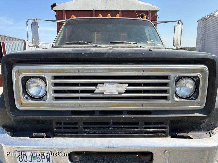 image for item FK3655 1978 Chevrolet Scottsdale C65 grain truck