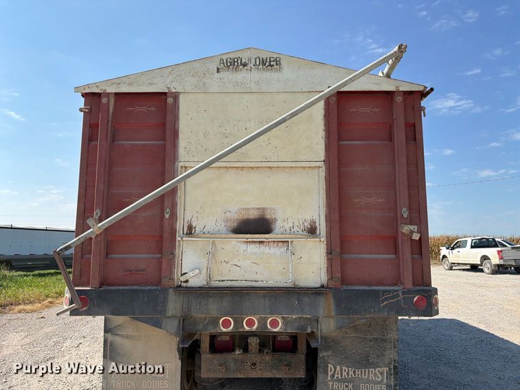 image for item FK3655 1978 Chevrolet Scottsdale C65 grain truck