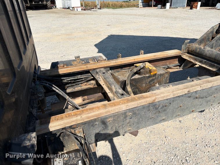 image for item FK3655 1978 Chevrolet Scottsdale C65 grain truck