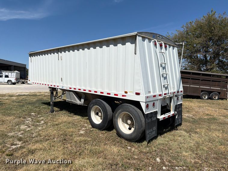 image for item FK3675 2002 Jet grain trailer