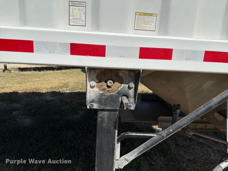 image for item FK3675 2002 Jet grain trailer