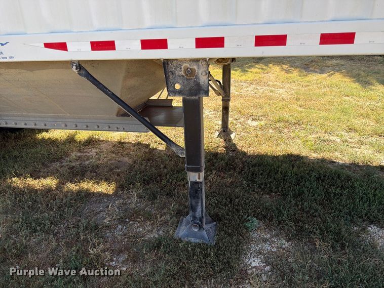 image for item FK3675 2002 Jet grain trailer