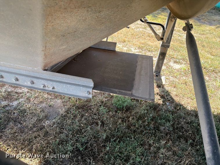 image for item FK3675 2002 Jet grain trailer