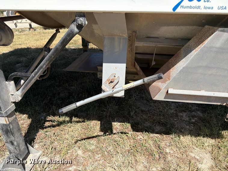 image for item FK3675 2002 Jet grain trailer