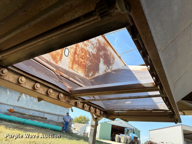 image for item FK3675 2002 Jet grain trailer