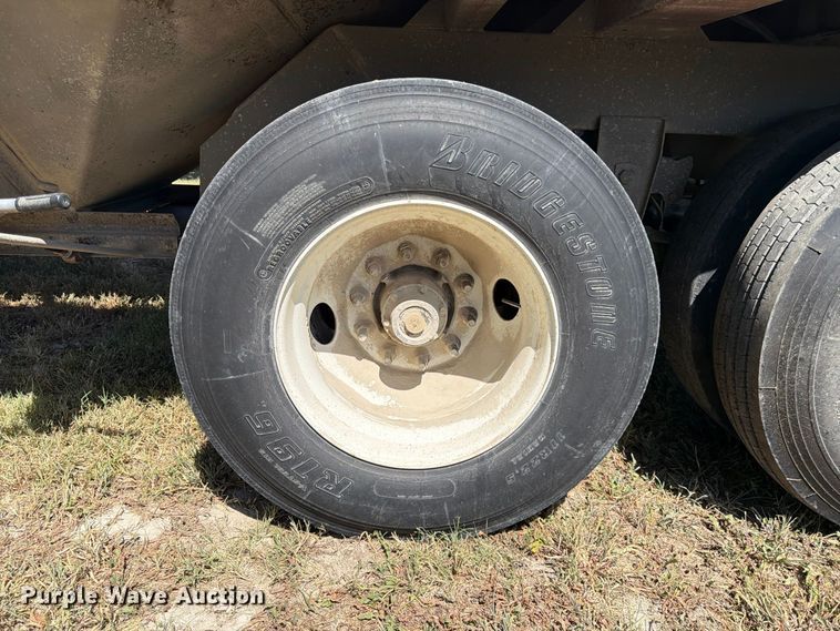 image for item FK3675 2002 Jet grain trailer