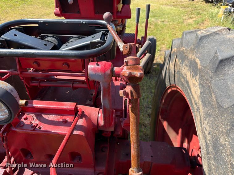 image for item FK3713 1966 International Harvester Farmall 656 tractor