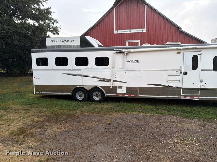 image for item FK3723 2014 Trails West Sierra 4H horse trailer
