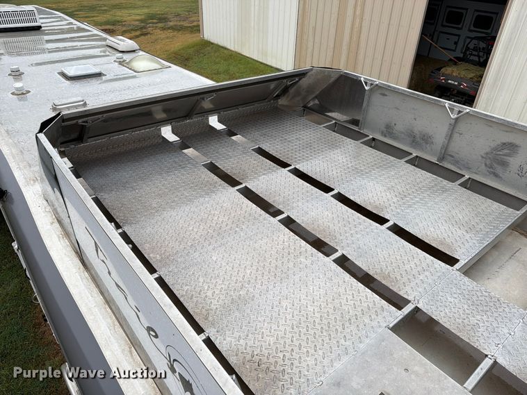 image for item FK3723 2014 Trails West Sierra 4H horse trailer