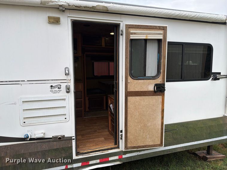 image for item FK3723 2014 Trails West Sierra 4H horse trailer