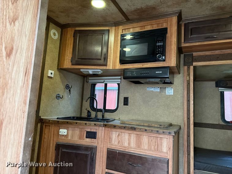 image for item FK3723 2014 Trails West Sierra 4H horse trailer
