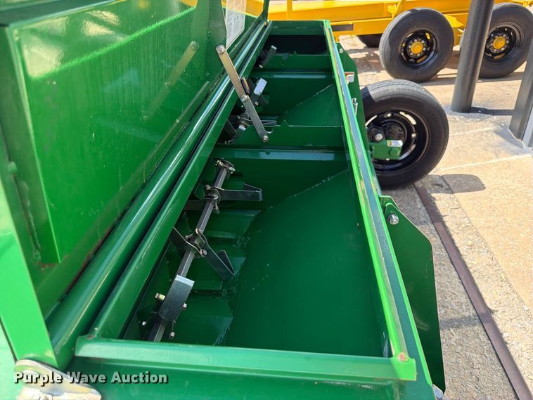 image for item FK5172 Great Plains NTS2509 no-till seeder